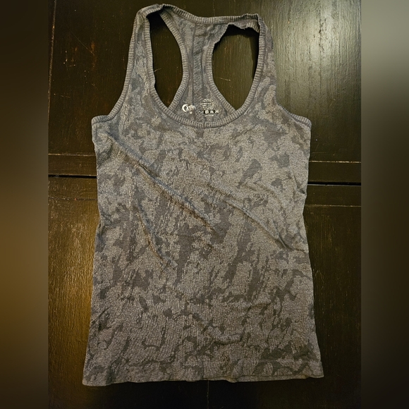 Zyia Tank Top - Picture 1 of 2